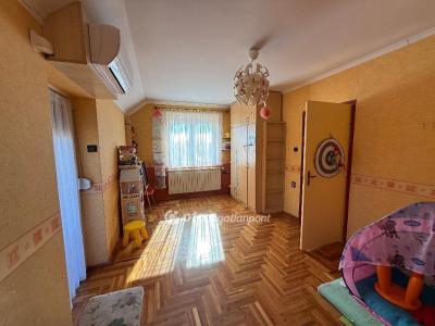 Eladó családi ház Budapest