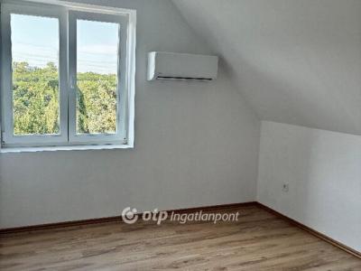 Eladó családi ház Pécs