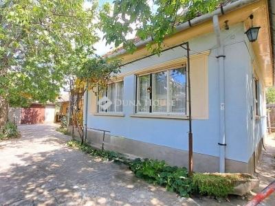 Eladó családi ház Gyömrő