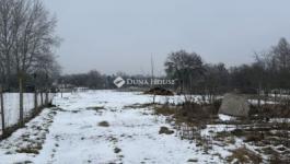Eladó lakóövezeti telek Győr