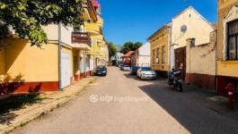 Eladó lakás Debrecen