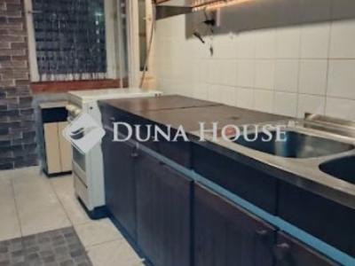 Eladó lakás Tököl