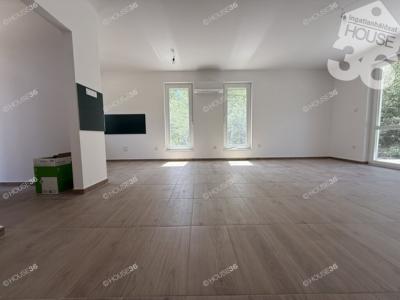 Eladó családi ház Kecskemét