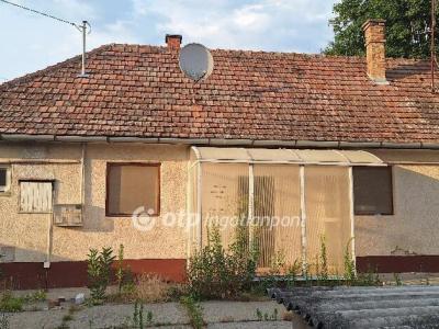 Eladó családi ház Kiskőrös