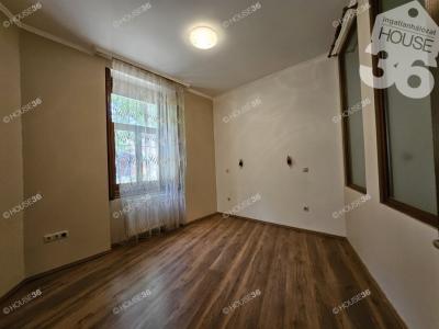 Eladó lakás Kecskemét