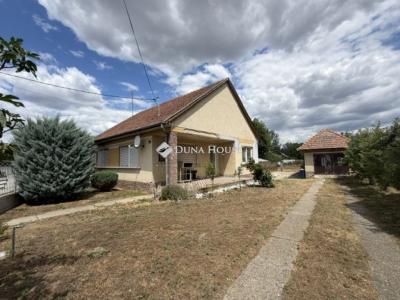 Eladó családi ház Pilis