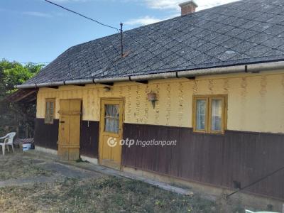 Eladó családi ház Galgahévíz