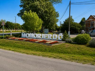 Eladó lakóövezeti telek Monor Monorierdő