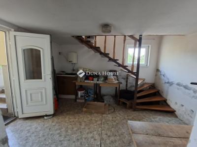 Eladó családi ház Pécs