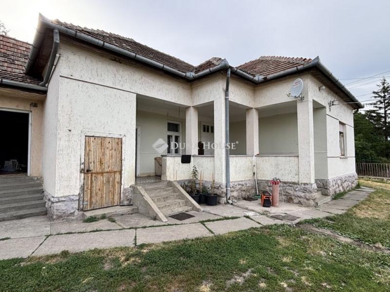 Eladó családi ház Jobbágyi