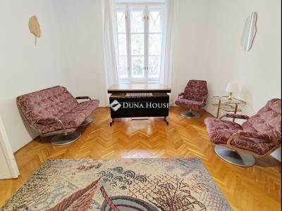 Eladó lakás Pécs