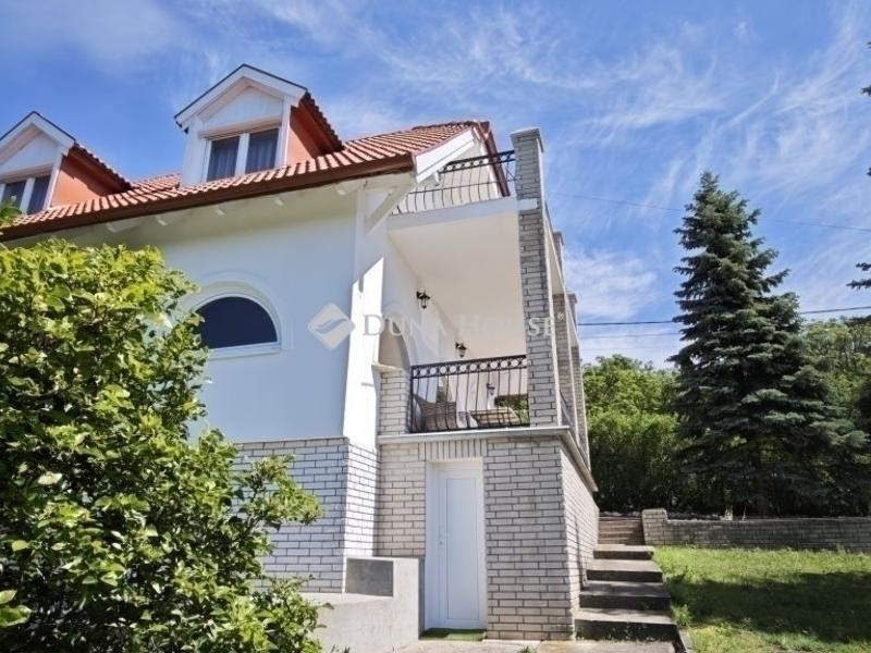Eladó családi ház Szentendre