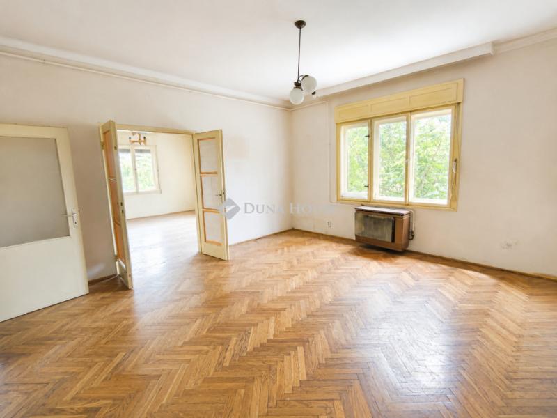 Eladó családi ház Szeged
