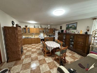 Eladó családi ház Örkény