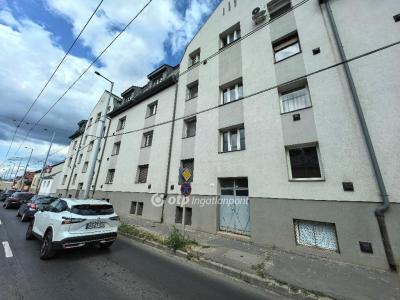Eladó lakás Debrecen