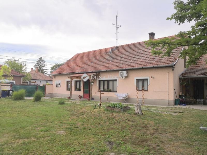 Eladó családi ház Szabadszállás