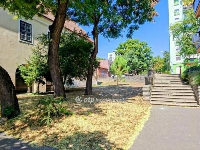 Eladó lakás Pécs