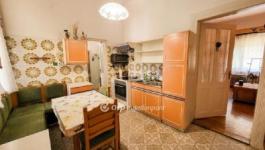 Eladó családi ház Budapest