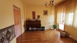 Eladó családi ház Kisújszállás
