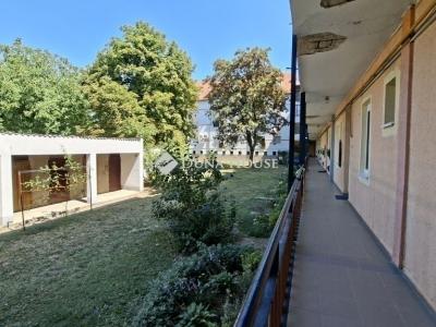 Eladó lakás Pécs