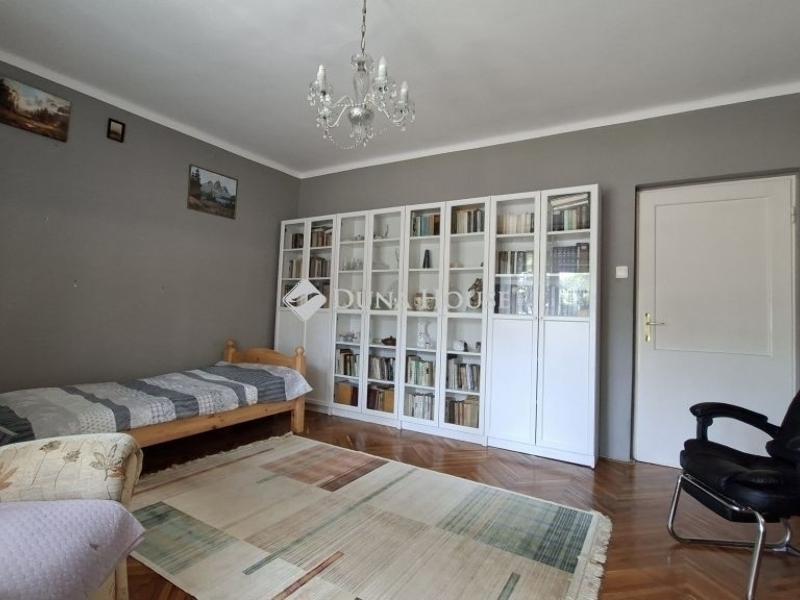 Eladó lakás Pécs