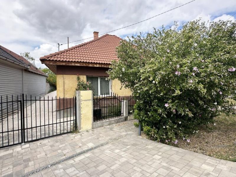 Eladó családi ház Dunaharaszti