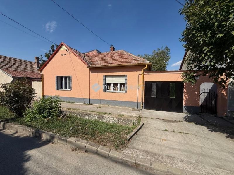 Eladó családi ház Siklós