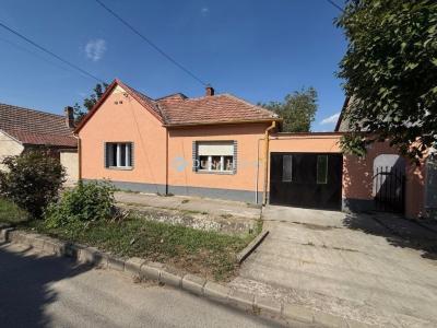 Eladó családi ház Siklós