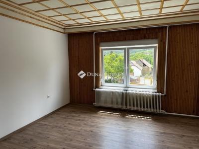 Eladó családi ház Mecseknádasd