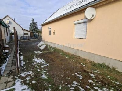 Eladó családi ház Szentlőrinc