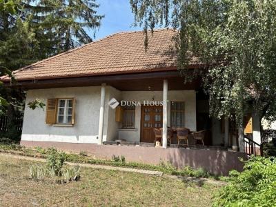 Eladó családi ház Kerepes