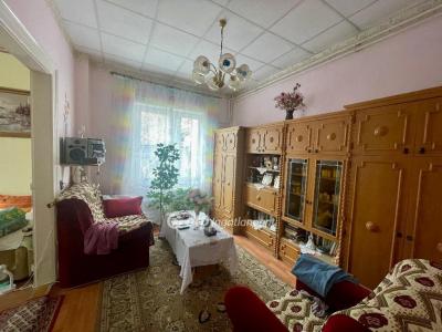 Eladó családi ház Budapest