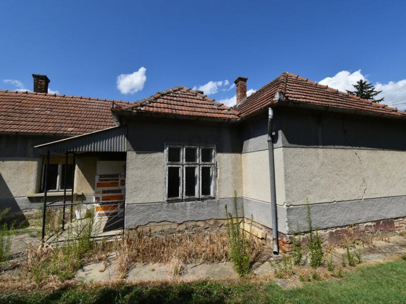 Eladó családi ház Pacsa