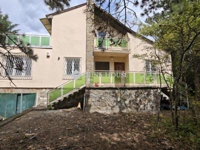 Eladó családi ház Szentendre