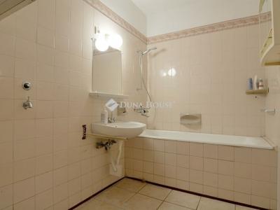 Eladó lakás Kecskemét