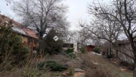 Eladó lakóövezeti telek Budapest