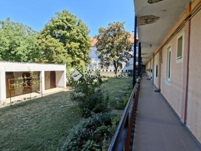 Eladó lakás Pécs