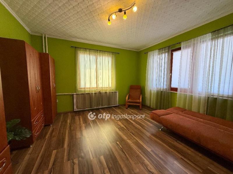 Eladó családi ház Kóka