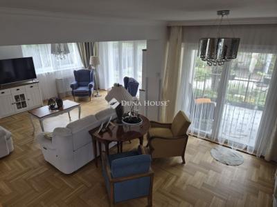 Eladó családi ház Budapest