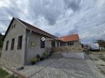 Eladó családi ház Komló