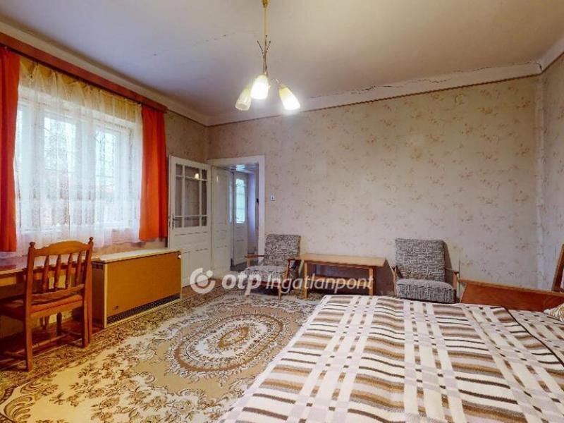 Eladó családi ház Mezőkövesd