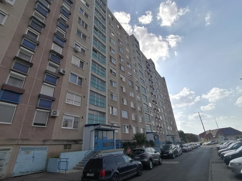 Eladó lakás Debrecen