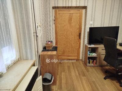 Eladó lakás Siklós