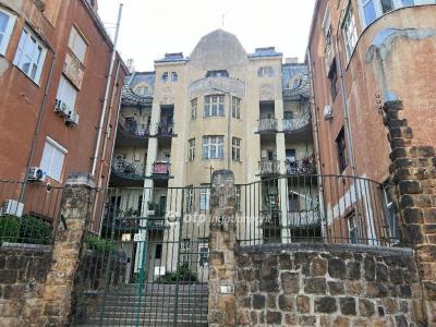 Eladó lakás Budapest