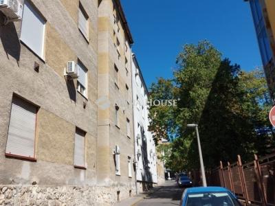Eladó lakás Pécs