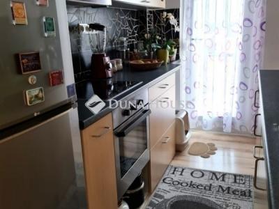 Eladó lakás Pécs