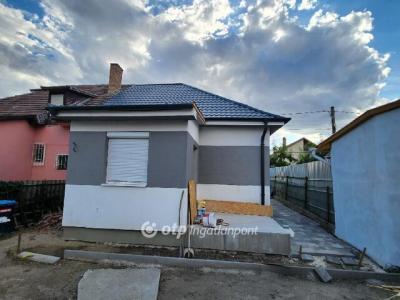 Eladó családi ház Budapest