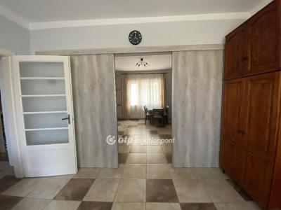 Kiadó családi ház Budapest