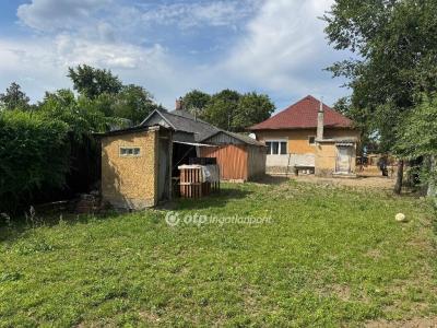 Eladó családi ház Debrecen