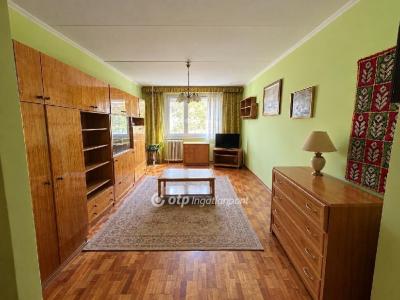 Eladó lakás Győr